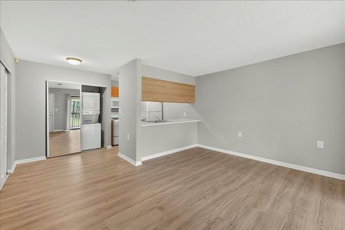 apt-923-317 Mabry St, TALLAHASSEE, FL, 32304-3889 | Card Image