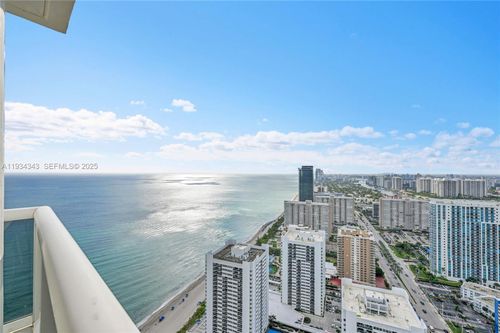 ph4405-1850 S Ocean Dr, Hallandale Beach, FL, 33009-7688 | Card Image
