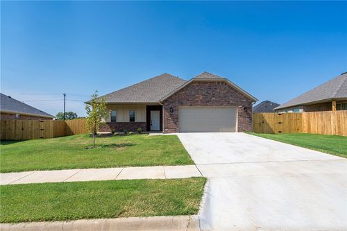 28 W Gilpin St, Farmington, AR, 72730 | Card Image