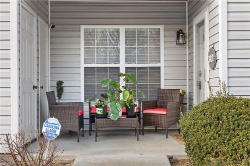 312 Quietwood Dr, Winston Salem, NC, 27103-6950 | Card Image