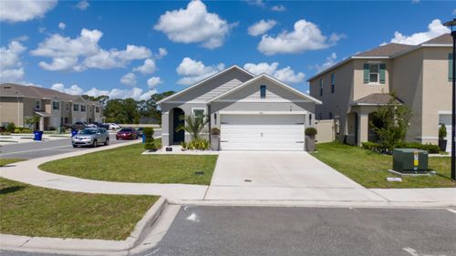 2211 Tay Wes Dr, SAINT CLOUD, FL, 34771-8327 | Card Image