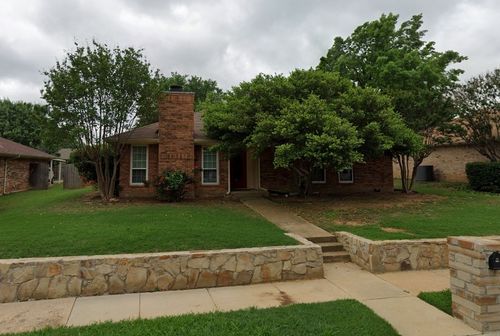 1414 Bogard Ln, Lewisville, TX, 75077-7647 | Card Image