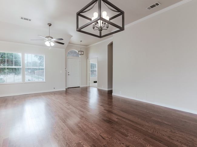 4252 Winding Brook Dr, House other with 4 bedrooms, 2 bathrooms and null parking in Plano TX | Image 4