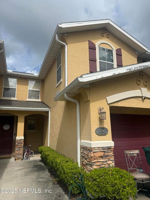2292 Sunset Bluff Dr, Jacksonville, FL, 32216-4700 | Card Image