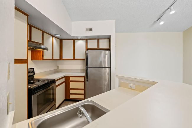 APT-1524 - 1401 Village Blvd, Condo with 1 bedrooms, 1 bathrooms and null parking in West Palm Beach FL | Image 25