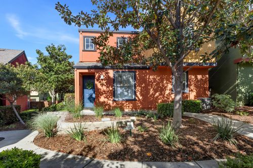 832 Copper Lane, West Sacramento, CA, 95691 | Card Image
