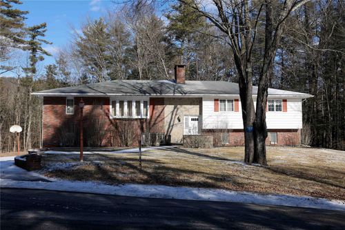 84 Elisa Landi Dr, Kingston, NY, 12401-7405 | Card Image