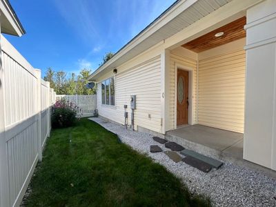 57 Drew Lane, House other with 2 bedrooms, 1 bathrooms and null parking in Shelburne VT | Image 2