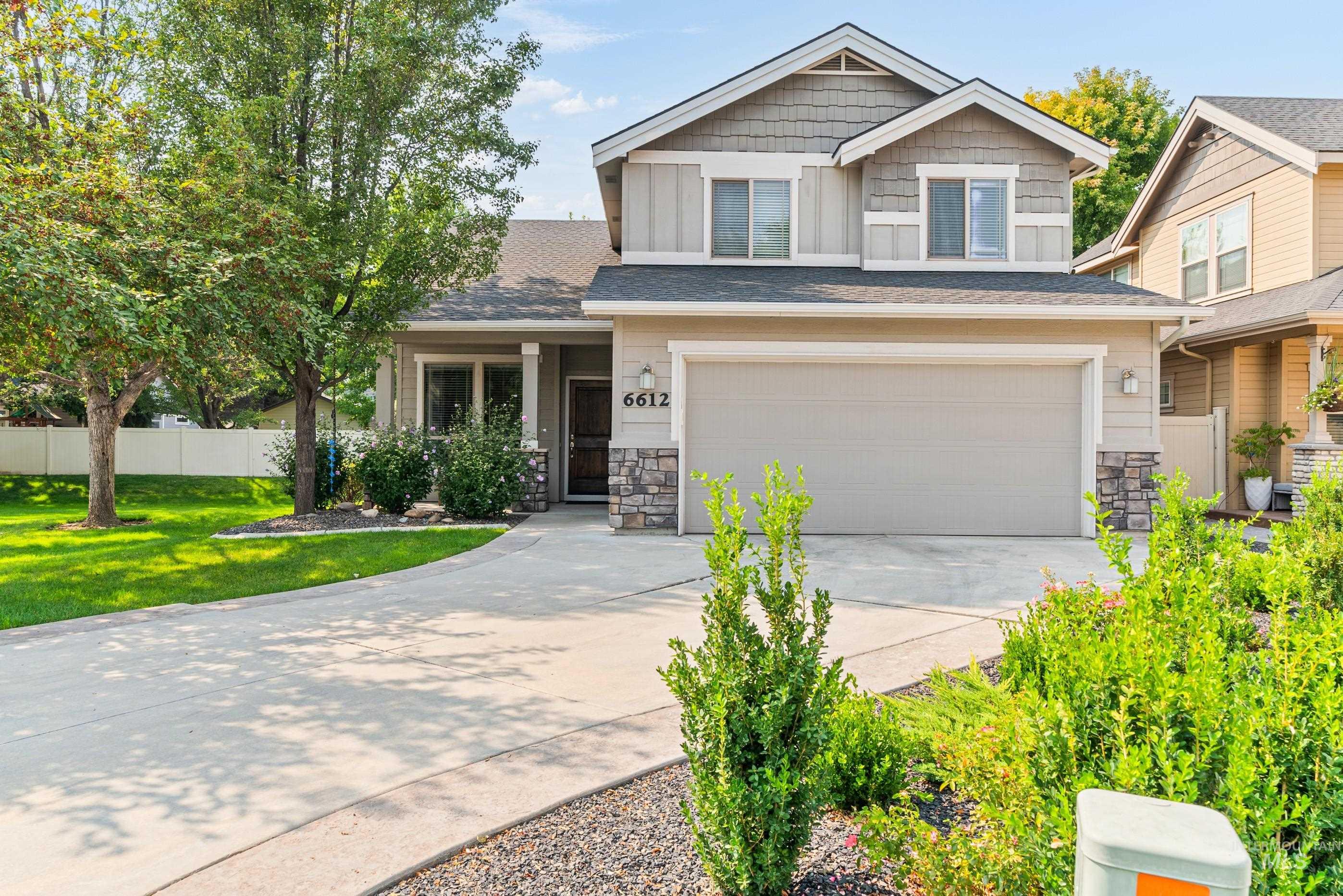 Dufferin Ct, Garden City, ID 83714