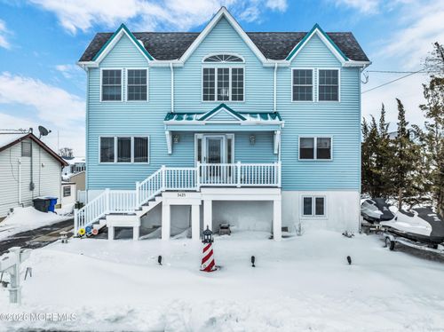 3425 Lisbon Ave, Toms River, NJ, 08753-4821 | Card Image