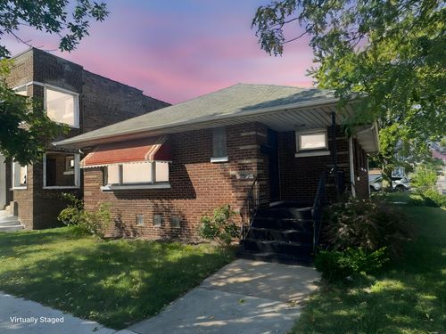 3902 Parrish Ave, East Chicago, IN, 46312-2439 | Card Image