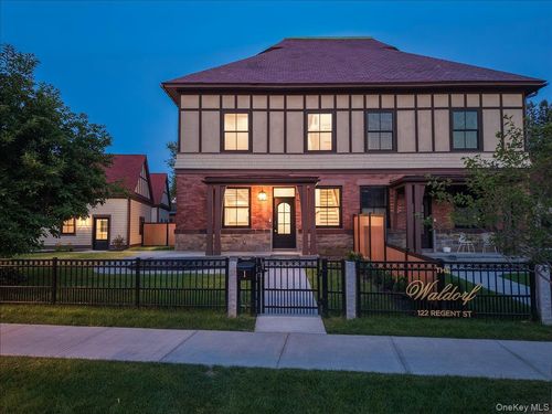 1-122 Regent St, Saratoga Springs, NY, 12866-4334 | Card Image