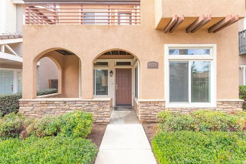 6228 Manzanita Way, Riverside, CA, 92504-1786 | Card Image