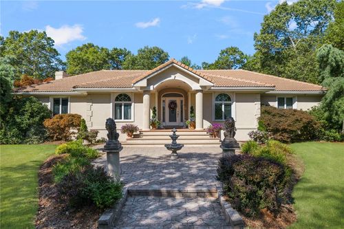 22 Brook View Dr, Hope, RI, 02831-1625 | Card Image