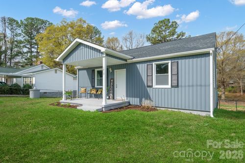 1417 N Oakwood St, Gastonia, NC, 28052-2605 | Card Image