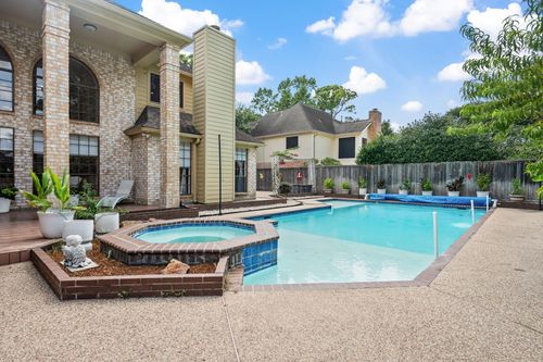 12106 Cypresswood Dr, Houston, TX, 77070-2729 | Card Image