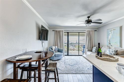 262-6102 Seawall Blvd, Galveston, TX, 77551-2031 | Card Image