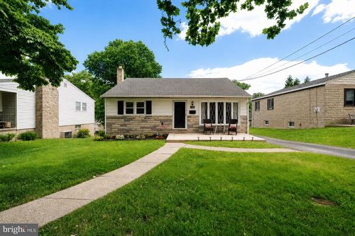 920 Belmont Ave, SECANE, PA, 19018-2709 | Card Image