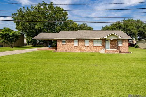 8346 First St, Addis, LA, 70710-2603 | Card Image