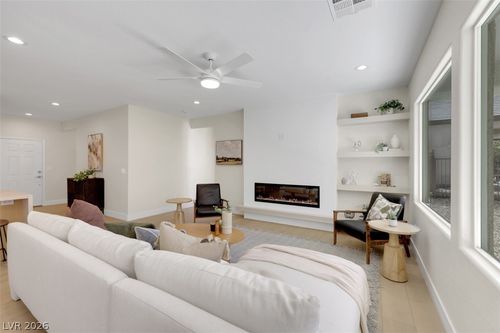 2515 Jada Dr, Henderson, NV, 89044-4444 | Card Image