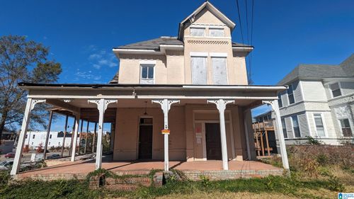 110 Coffee St E, Talladega, AL, 35160-2465 | Card Image