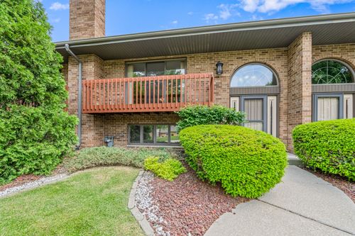 1109 Warner Ave, Lemont, IL, 60439-4238 | Card Image