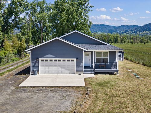 955 Oak Hill Rd, Roseburg, OR, 97471-9681 | Card Image