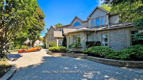 43 Denham Dr, Richmond Hill, ON, L4C6H7 | Card Image
