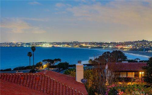 417 Via Almar, Palos Verdes Estates, CA, 90274-1227 | Card Image