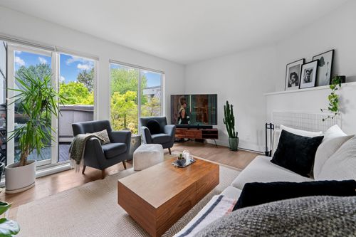 1314 W 7th Avenue, Vancouver, BC, V6H3W5 | Card Image