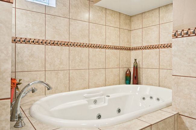 8252 N Caldwell Ave, House other with 4 bedrooms, 3 bathrooms and 2 parking in Niles IL | Image 35