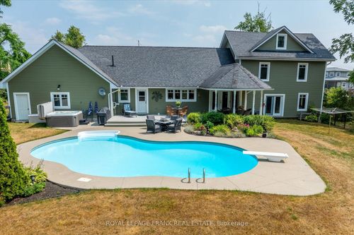 1898 Lakehurst Rd, Buckhorn, ON, K0L1J0 | Card Image