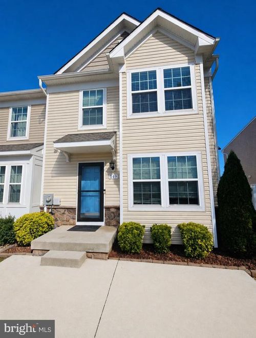 149 Ran Rue Dr, MARTINSBURG, WV, 25403-1612 | Card Image