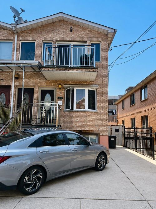 4215 161st Street, New York, NY, 11358 | Card Image