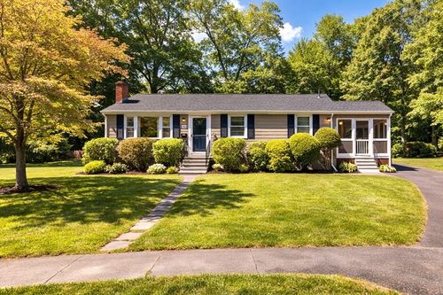 24 Evelyn Ln, Braintree, MA, 02184-8119 | Card Image