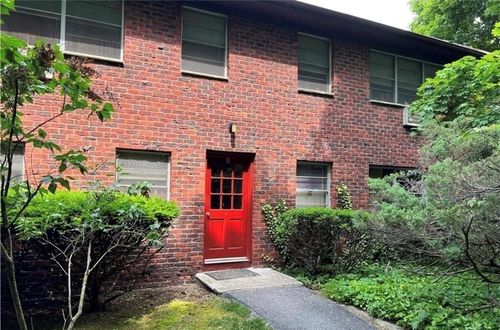apt-b4-65 Curie Rd, Cornwall On Hudson, NY, 12520-1319 | Card Image