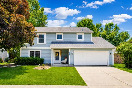 10175 Forestedge Ln, Miamisburg, OH, 45342-5233 | Card Image