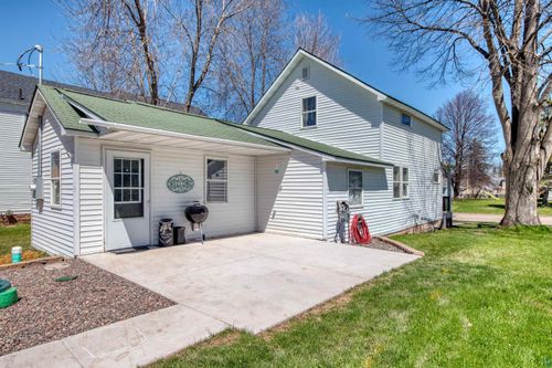 915 11th Ave W, Ashland, WI, 54806-2842 | Card Image