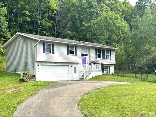 1111 Sherlock Hollow Rd, Hinsdale, NY, 14743-9621 | Card Image