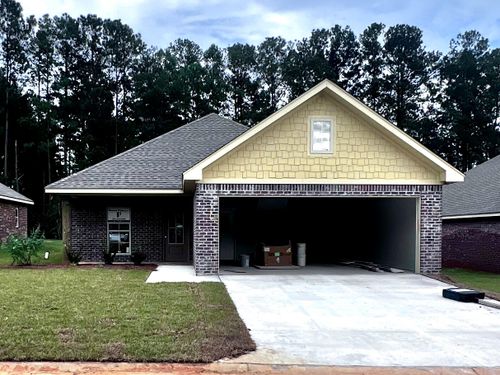 41 Harmony, Hattiesburg, MS, 39402 | Card Image