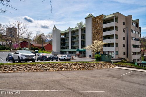 ste-107-354 E Holly Ridge Rd, Gatlinburg, TN, 37738-3441 | Card Image