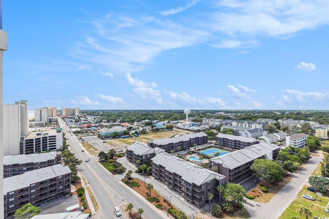 View of urban area | Image 29