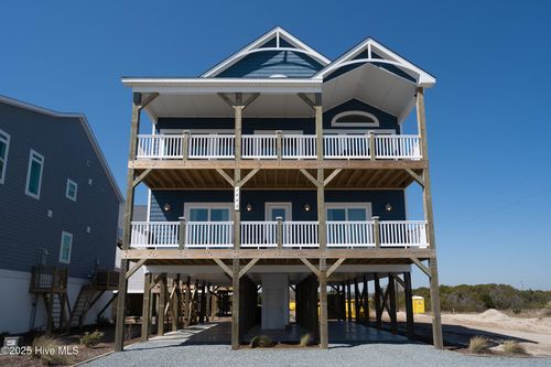 1443 New River Inlet Rd, N Topsail Beach, NC, 28460-9257 | Card Image
