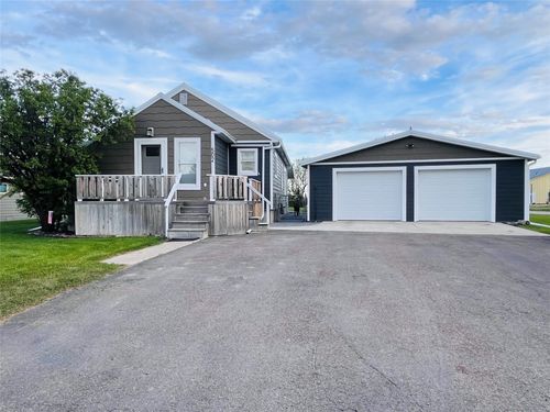 502 Illinois Ave, Valier, MT, 59486-8514 | Card Image
