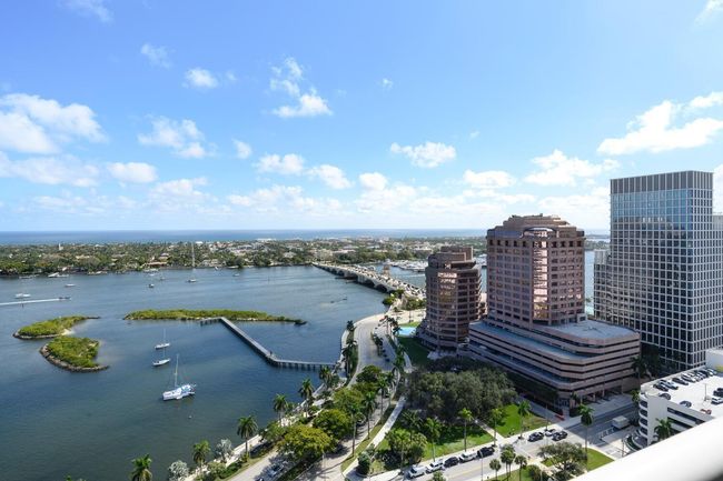 APT-27E - 529 S Flagler Dr, Condo with 2 bedrooms, 3 bathrooms and null parking in West Palm Beach FL | Image 5