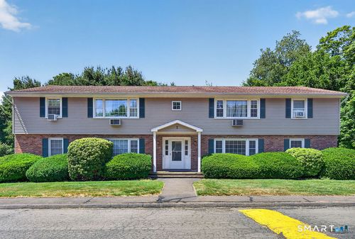 7d-1789 Foxon Rd, North Branford, CT, 06471-1571 | Card Image
