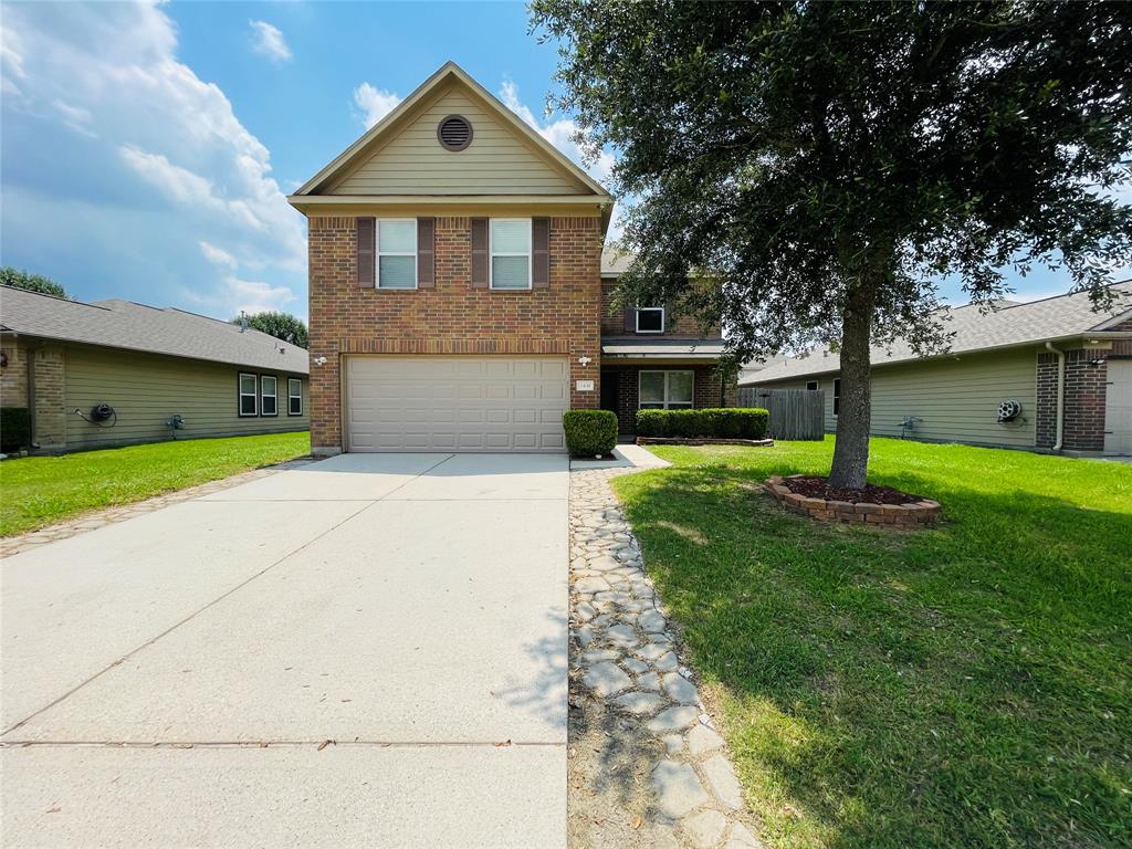 Ginseng Dr, Baytown, TX 77521