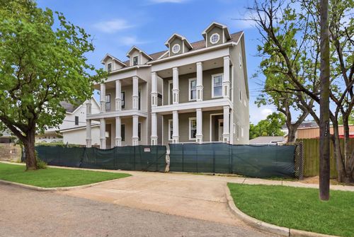 312 W 9th St, Houston, TX, 77007-1520 | Card Image