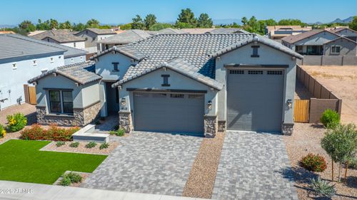 7394 W Lisbon Ln, Peoria, AZ, 85381-4516 | Card Image