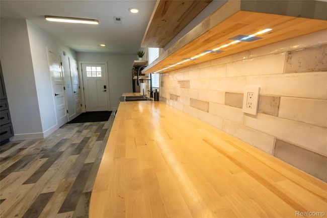 Butcher block counter & glazed tile deserve a spotlight! | Image 10